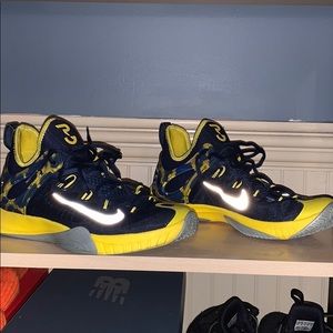 Nike PG HyperRev